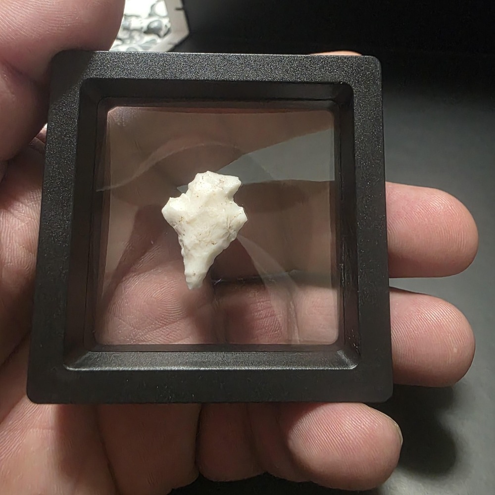 Stone Projectile Point Collectible – Mexico – Decorative Only - Picture 3 of 4